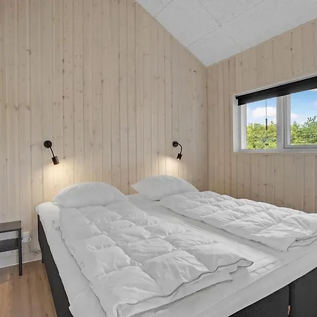 Stunning In Sydals With 4 Bedrooms And Wifi Prázdninový dům *